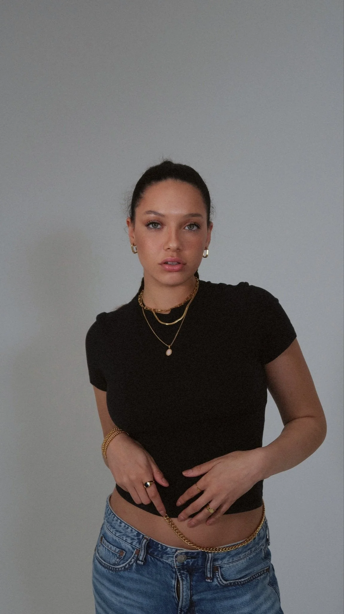Alicia - Image 3