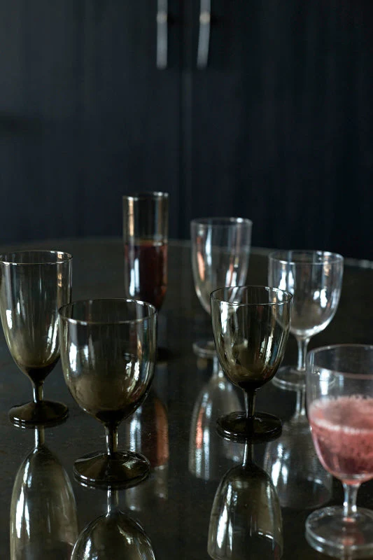Amwell Champagne Glass in Clear- Set of 4 - Image 7