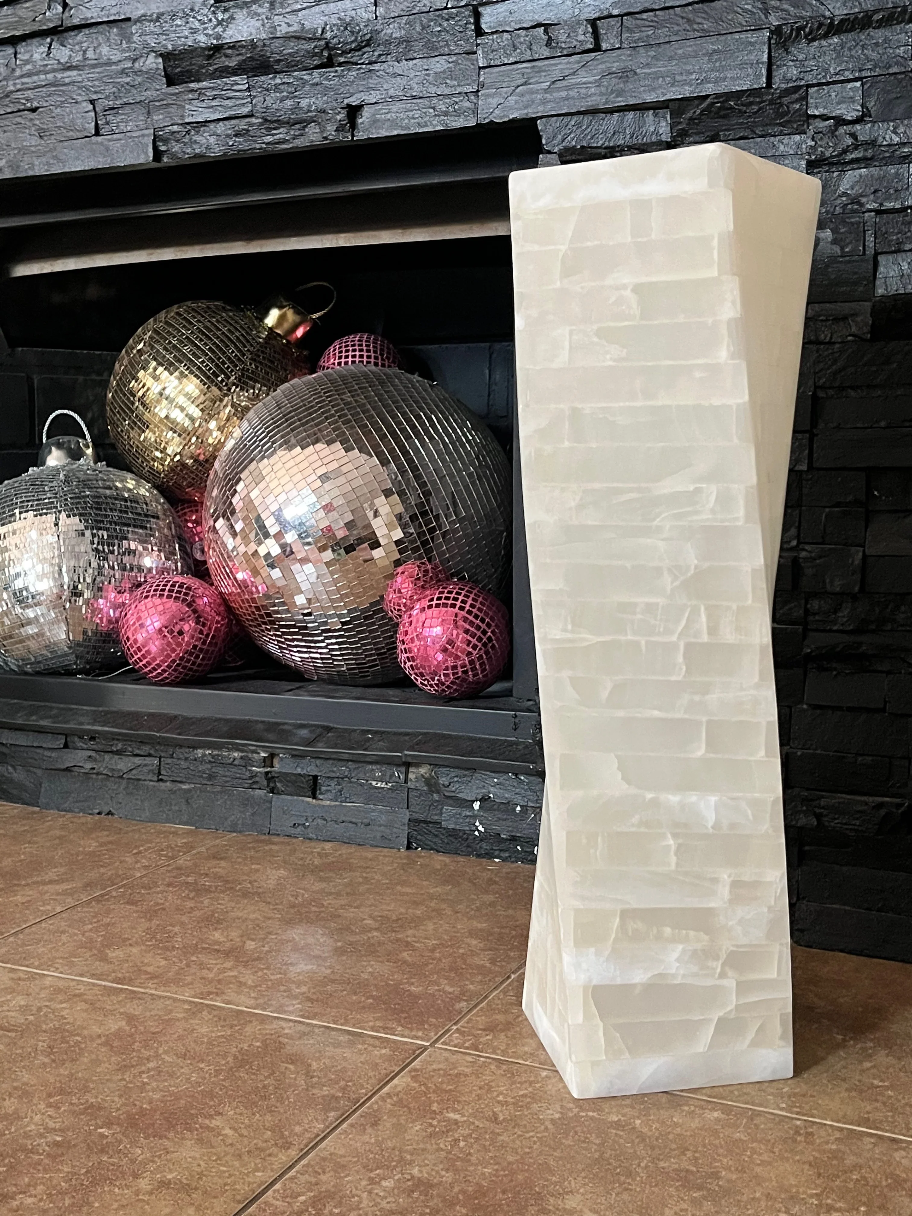 Artisan White Onyx Marquetry Floor Lamp - Image 4