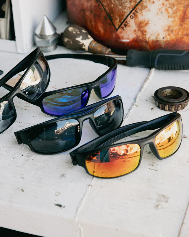 Carsen 00's Sunglasses - Image 9