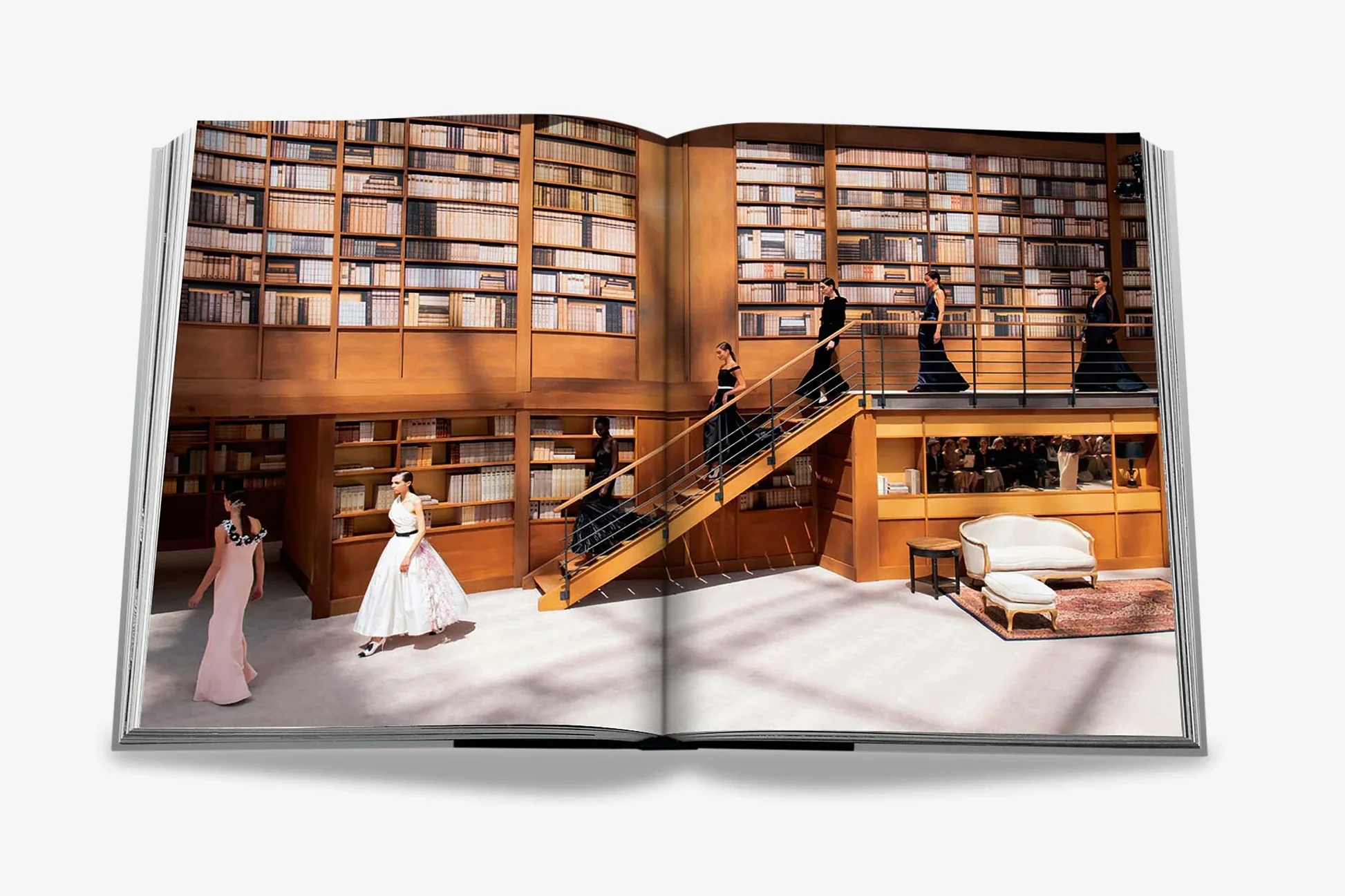 Chanel 3-Book Slipcase - Image 4