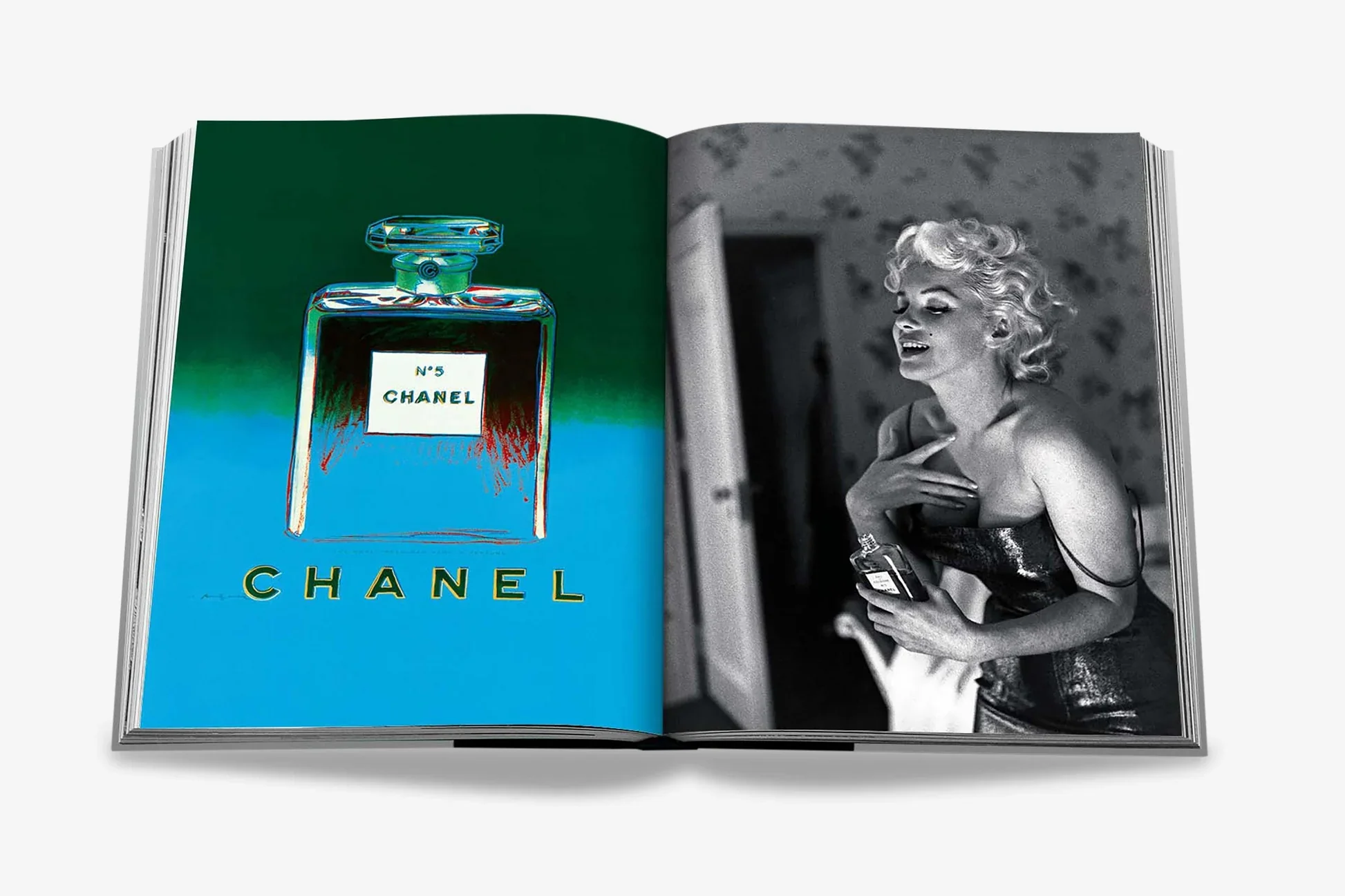 Chanel 3-Book Slipcase - Image 7
