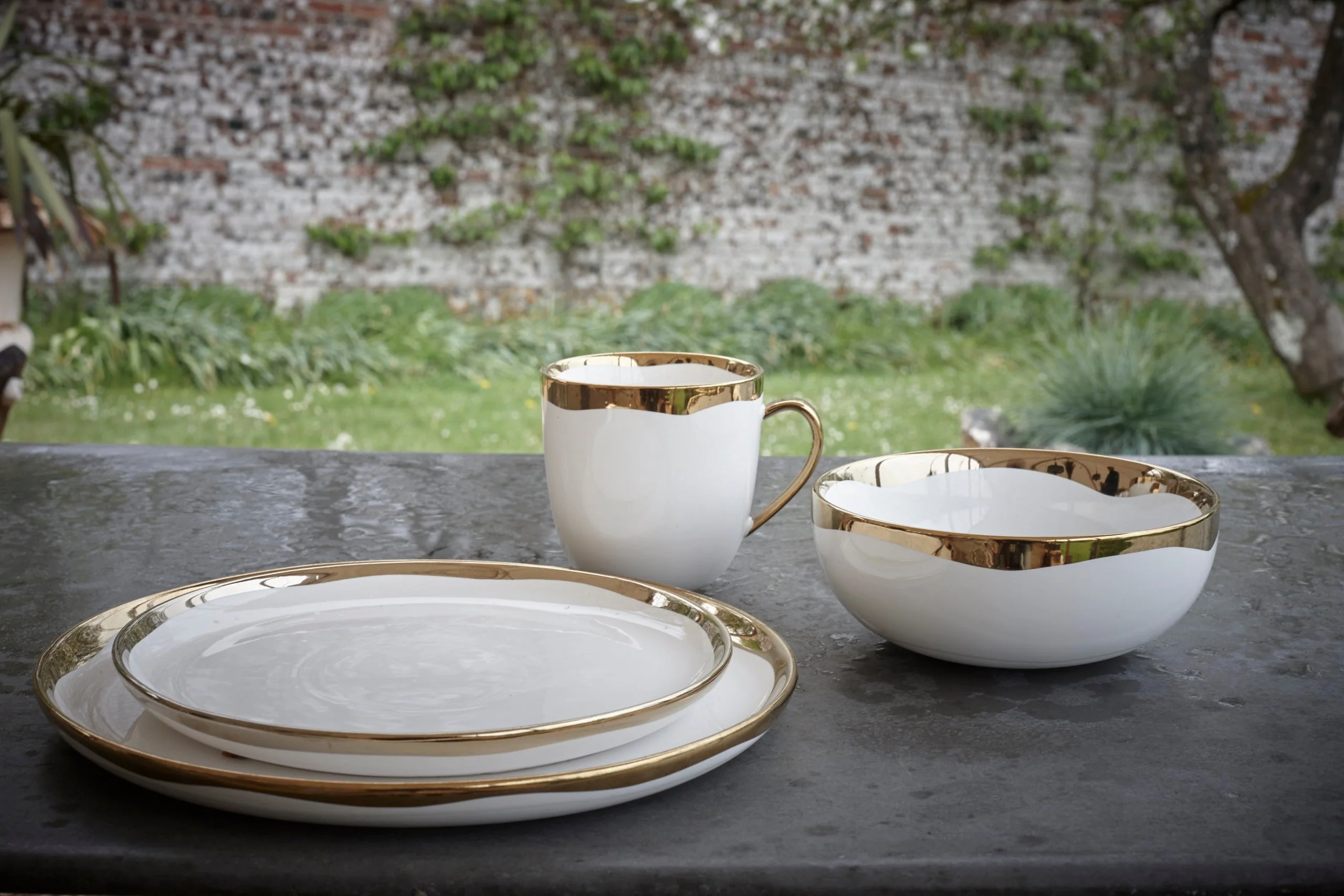 Dauville Dinner Plate in Gold - Set of 4 - Image 3