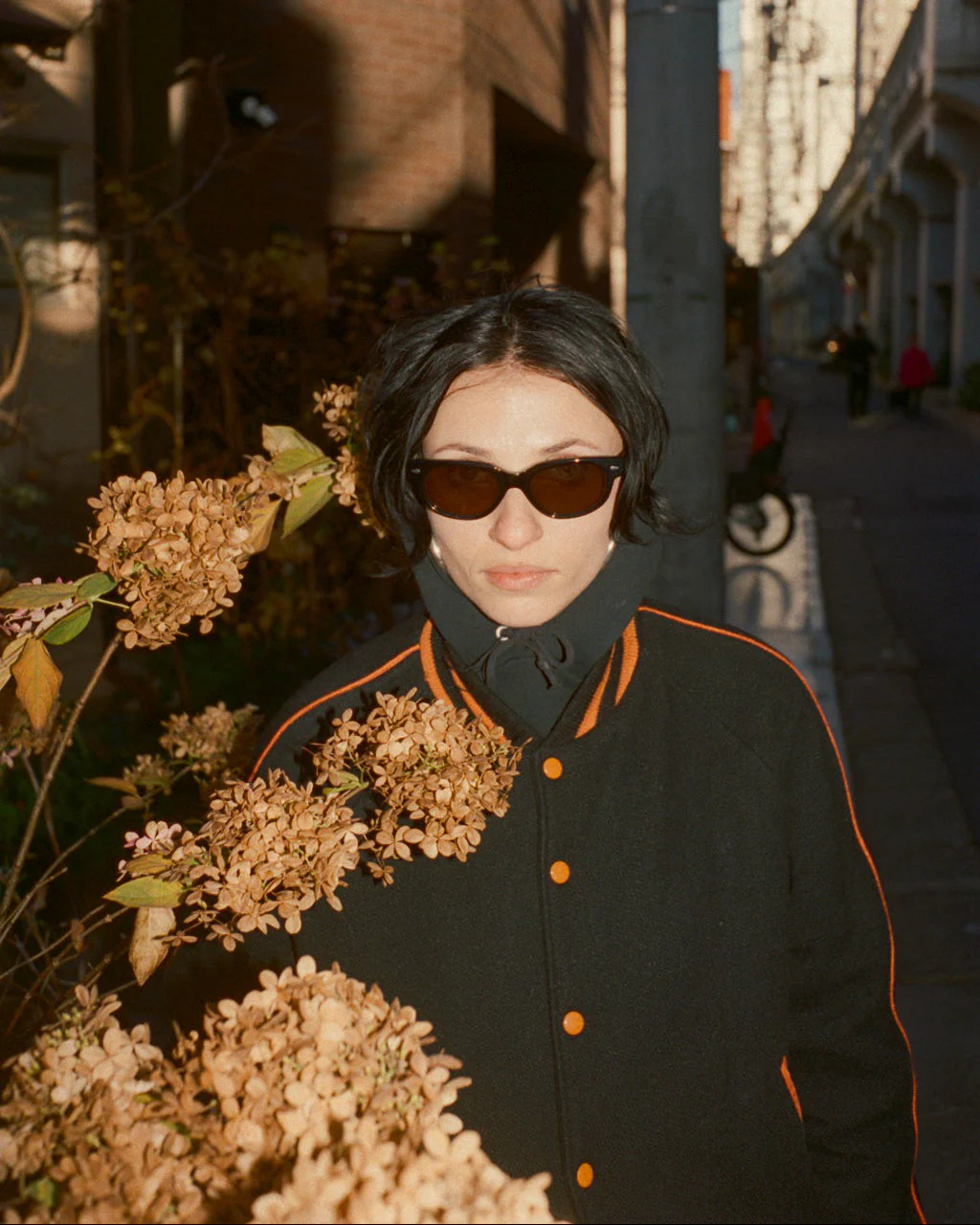 Jaya 60's Sunglasses - Image 11