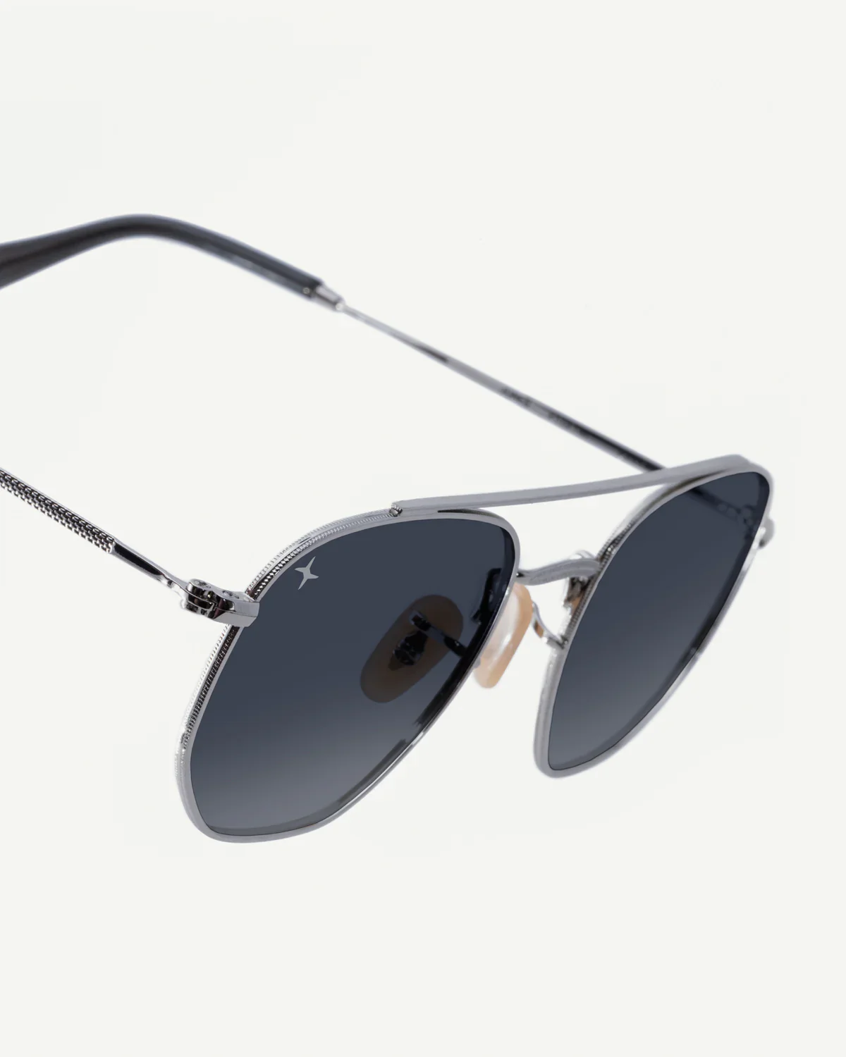 Jones 70's Sunglasses - Image 20