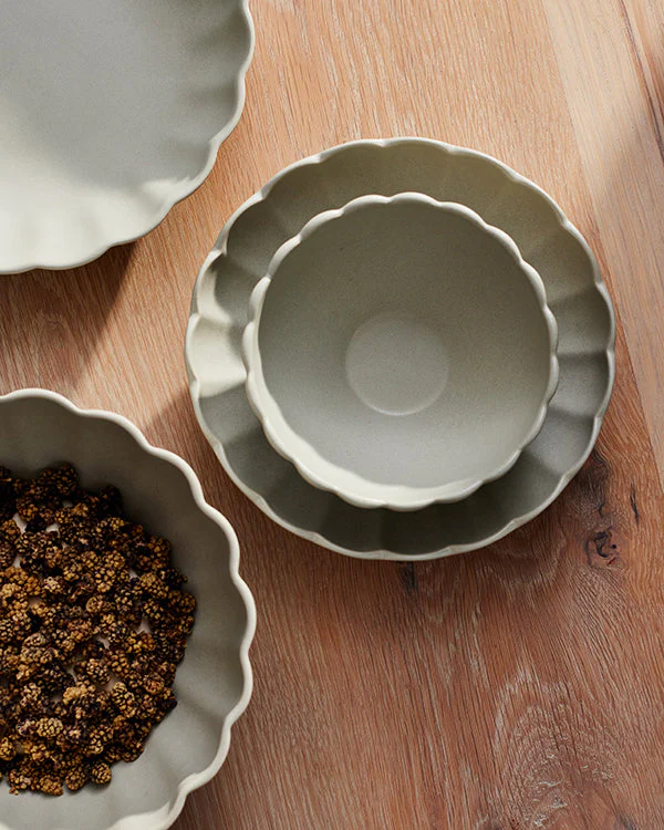 Lafayette Blush Salad Bowl - Set of 4 - Image 4