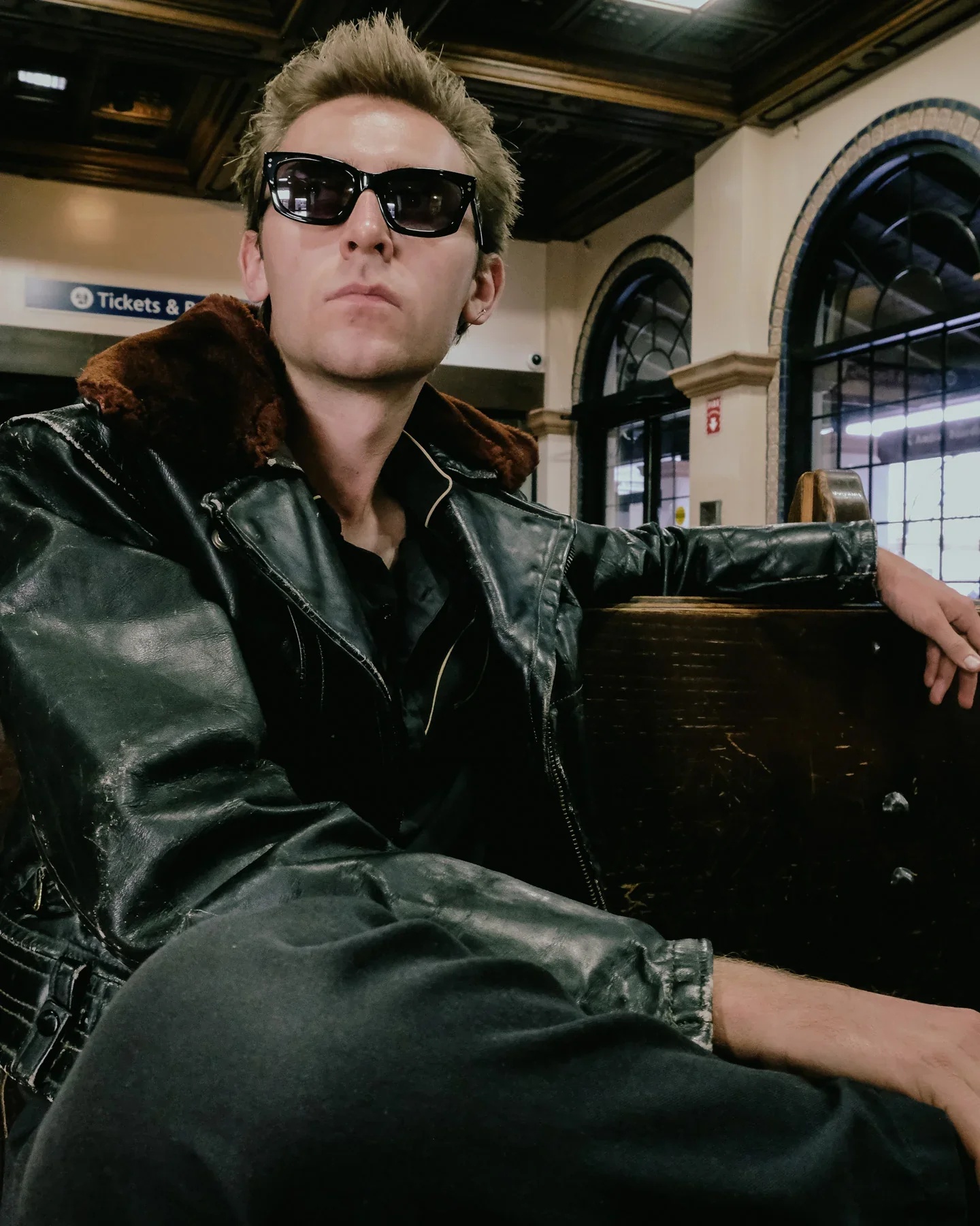 Milton 60's Sunglasses - Image 26