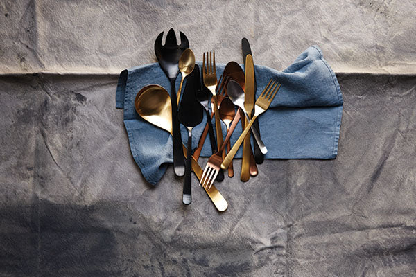 Oslo Salad Servers in Gold - Image 3