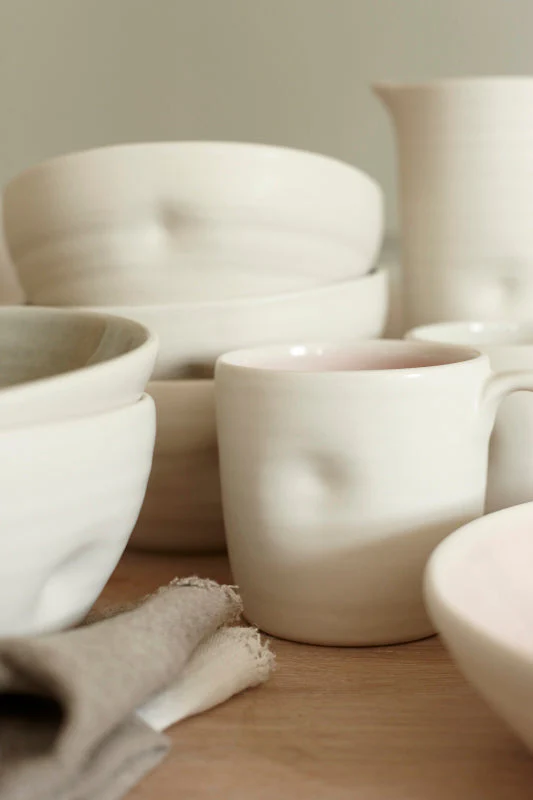 Pinch Mug in White - Set of 4 - Image 2