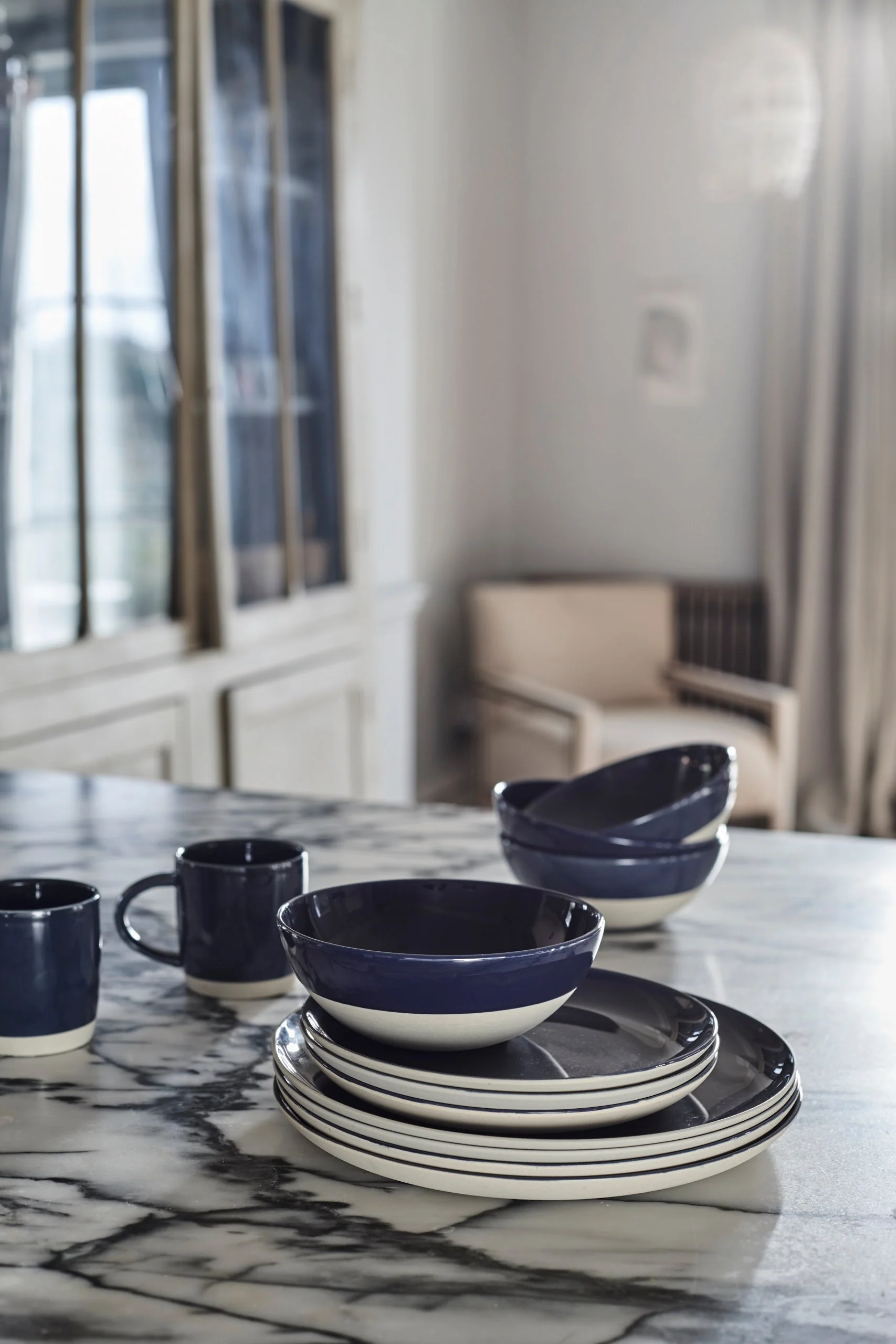 Shell Bisque Salad Plate Indigo - Set of 4 - Image 5