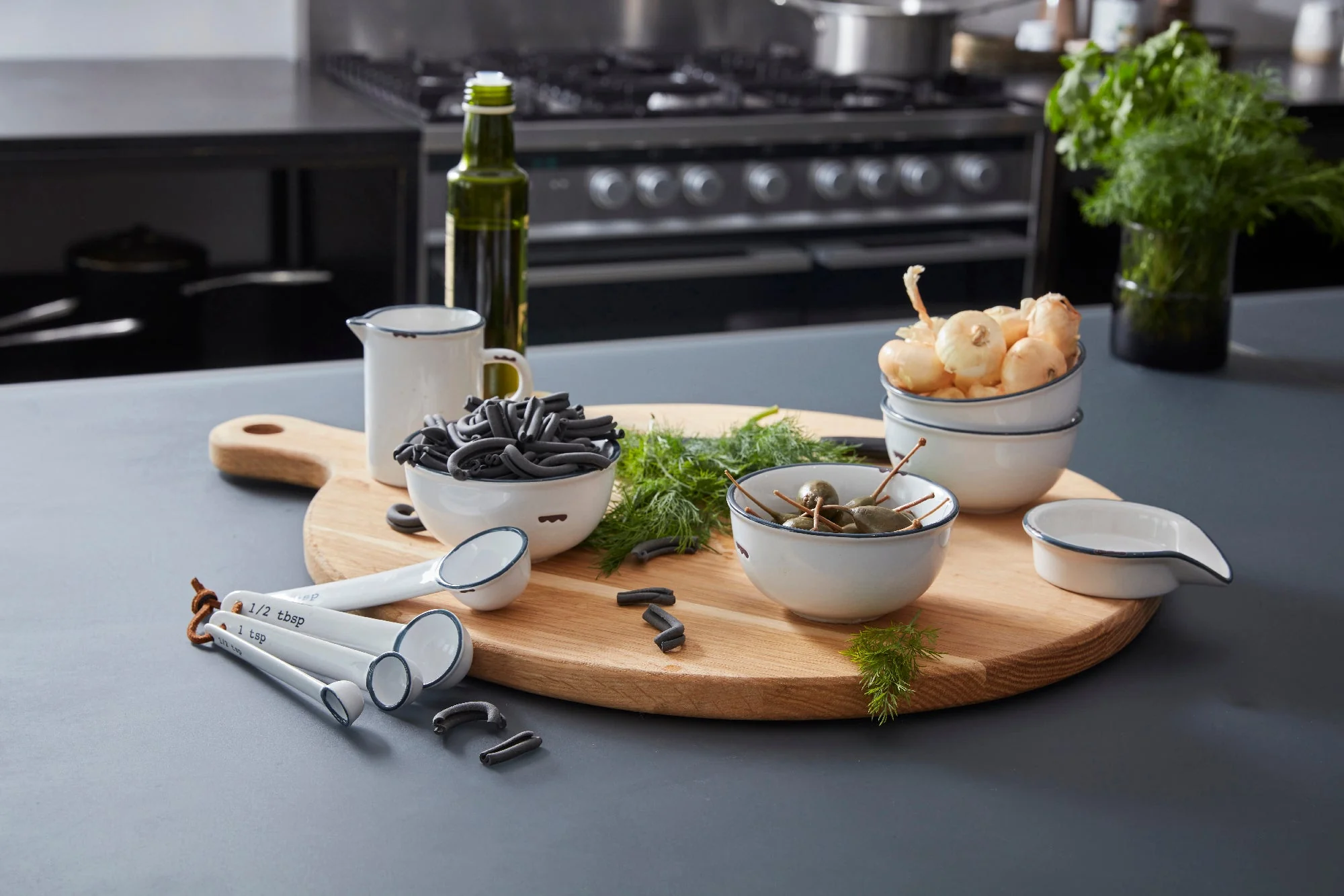 Tinware 7-Piece Prep Set- White w/ Slate Rim - Image 7