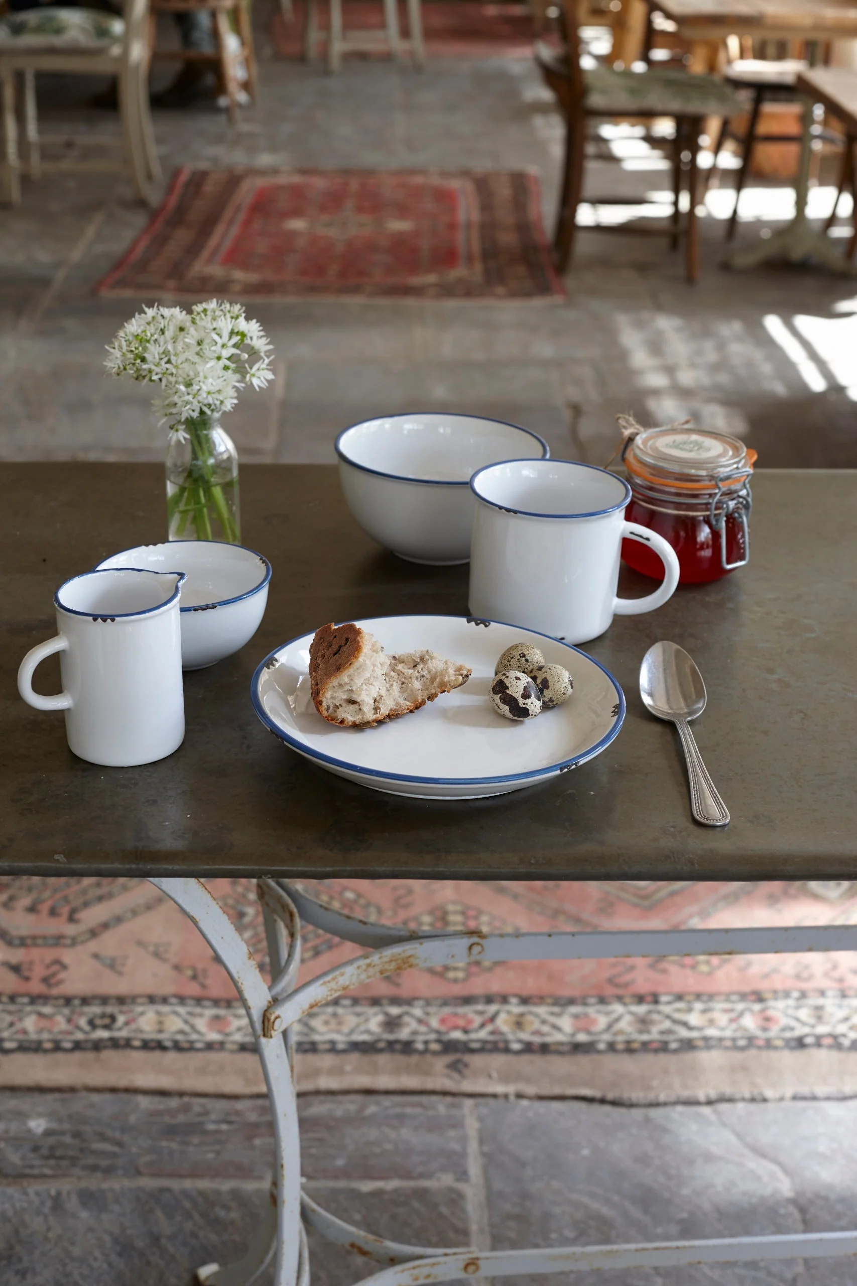 Tinware Dinner Plate in White - Set of 4 - Image 4