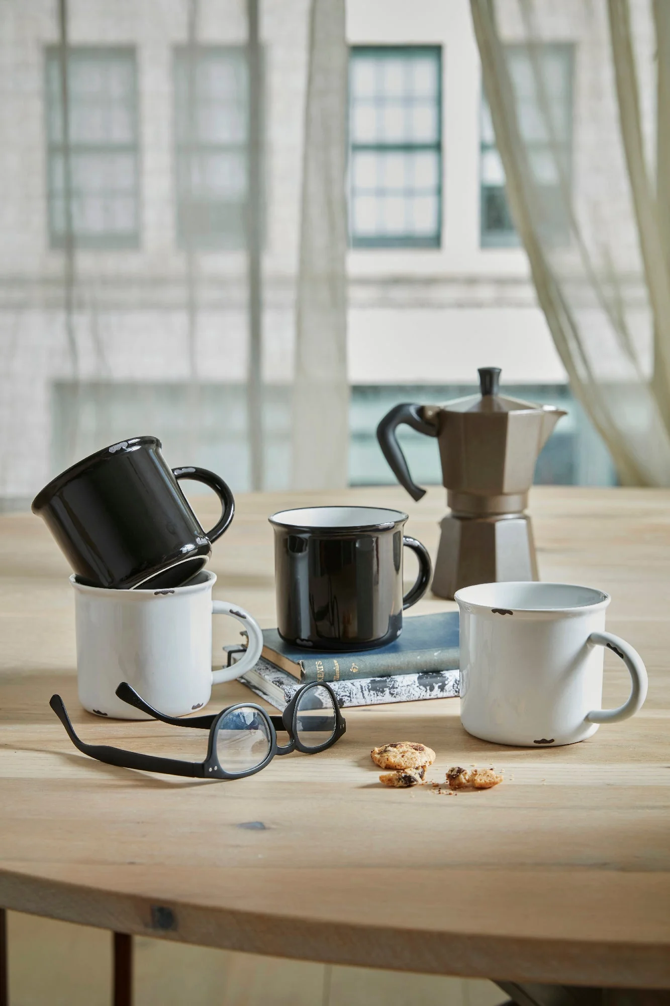 Tinware Mug Gift Set- Black & White - Image 4