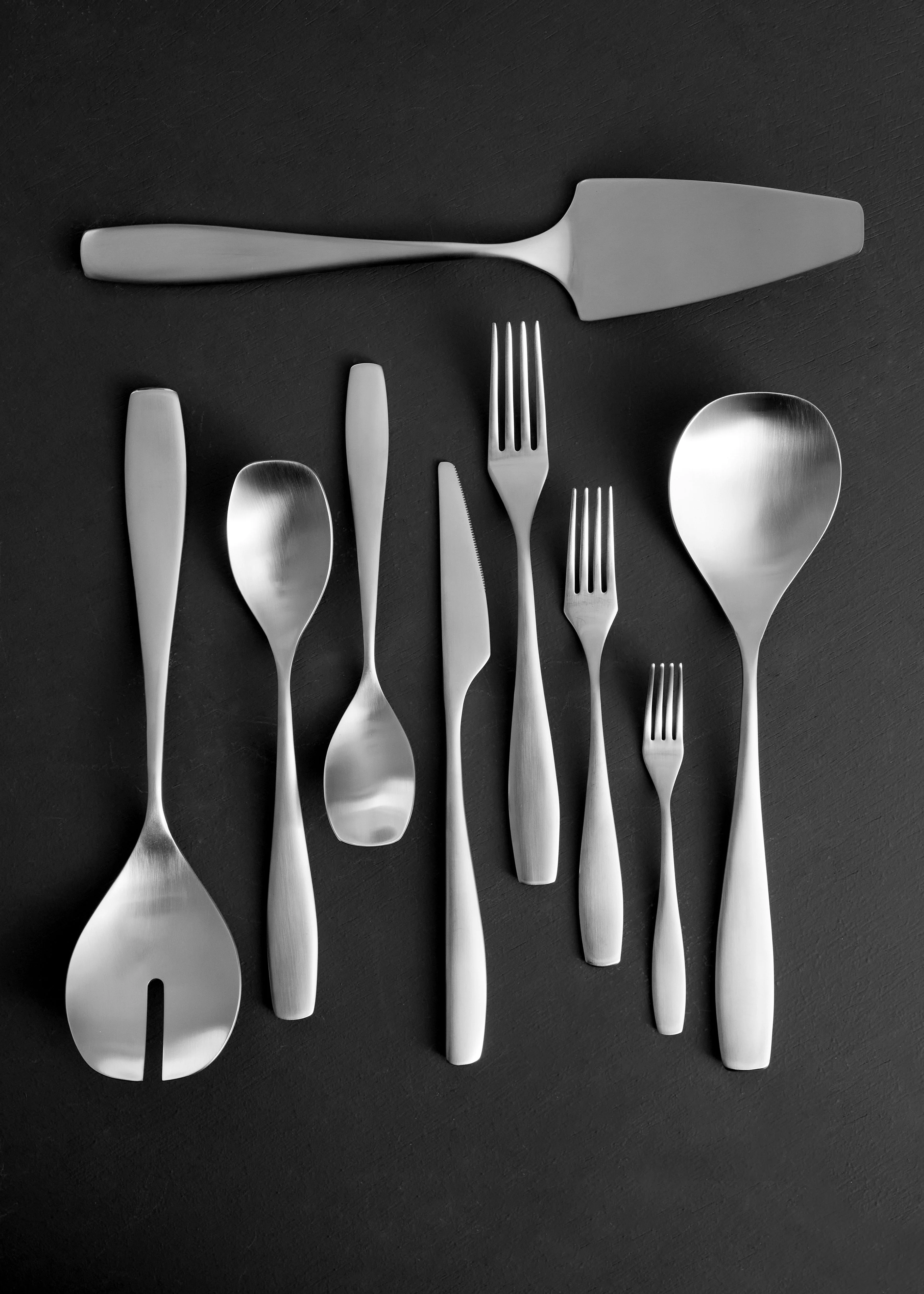 Voss 2-Piece Serving Spoon Set in Stainless Steel - Image 2
