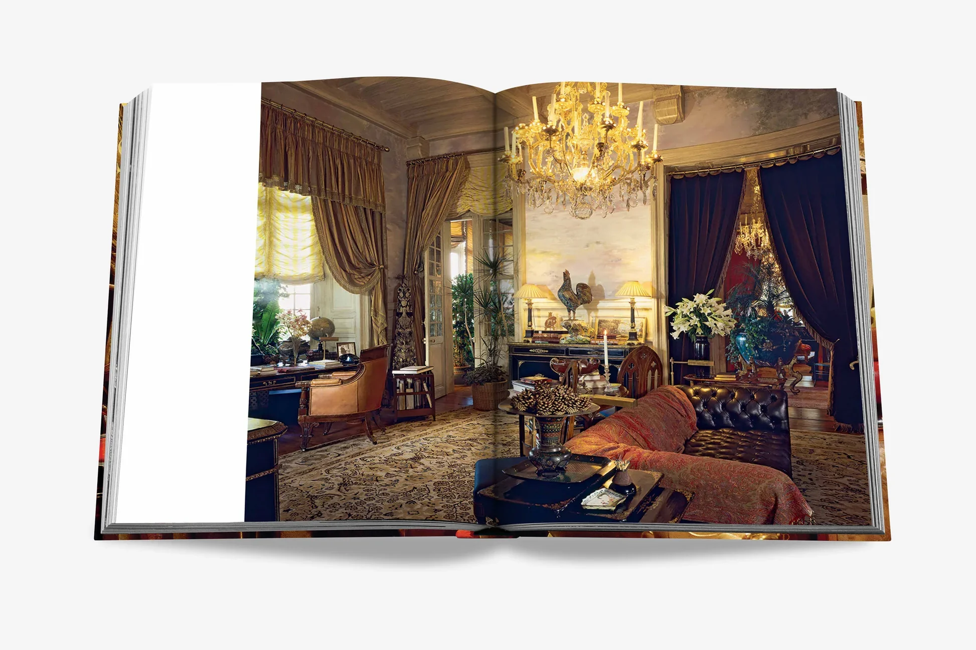 Yves Saint Laurent at Home - Image 11