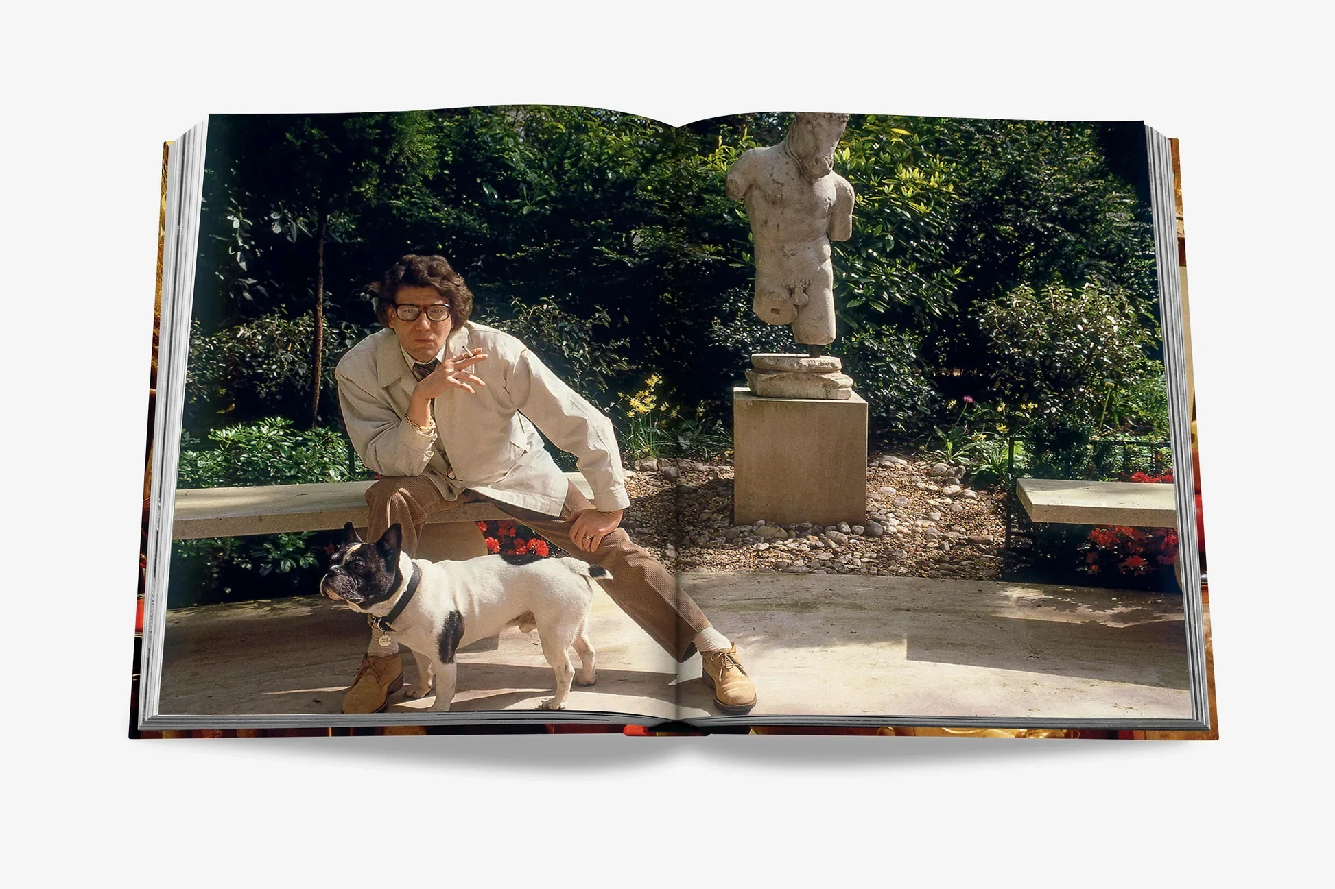 Yves Saint Laurent at Home - Image 8